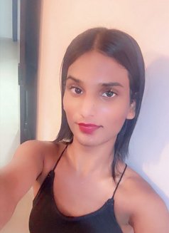 Yashika - Acompañantes transexual in New Delhi Photo 11 of 12