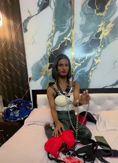 Yashikamistress - Acompañantes transexual in Gurgaon Photo 9 of 12