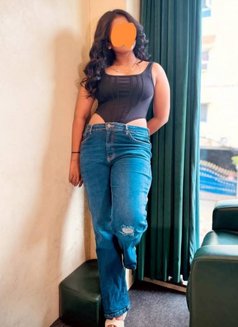 Yashodara Hiruni - escort in Colombo Photo 7 of 8