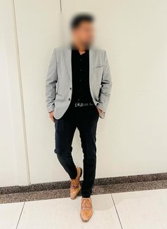 Yashpalhade - Male escort in Mumbai Photo 1 of 1