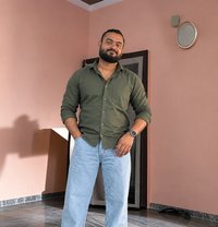 Yashu - Acompañantes masculino in New Delhi