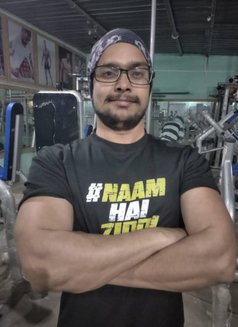 Yashvir Shah - Male escort in Jaipur Photo 4 of 5