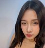 Yasi Skinny Petite - puta in Makati City Photo 1 of 7