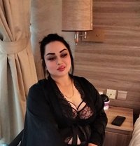 Yasmen - escort in Muscat