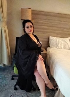 Yasmen - escort in Muscat Photo 6 of 6