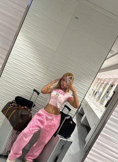 Yasmin - puta in Dubai Photo 6 of 21