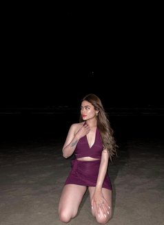 Yasmin - puta in Bali Photo 14 of 21