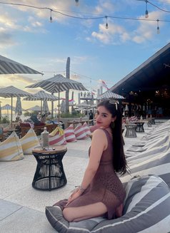 Yasmin - puta in Bali Photo 17 of 21