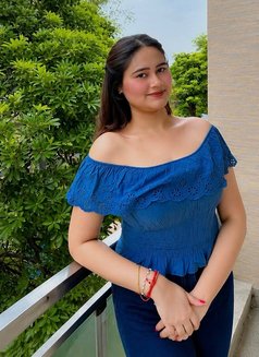 Yasmin - escort in Noida Photo 3 of 3
