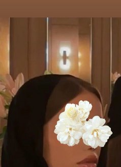 Yasmin - escort in Riyadh Photo 3 of 5