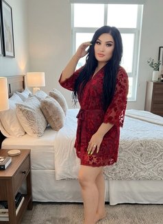 Yasmin in Muscat - escort in Muscat Photo 1 of 8