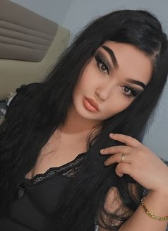 Yasmin in Muscat - escort in Muscat Photo 6 of 8