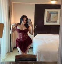 Yasmin - escort in Dubai Photo 1 of 9