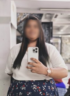 Yasmin Mallu mistress Chubby milf indepe - escort in Dubai Photo 2 of 8