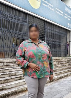 Yasmin Mallu mistress Chubby milf indepe - escort in Dubai Photo 7 of 8