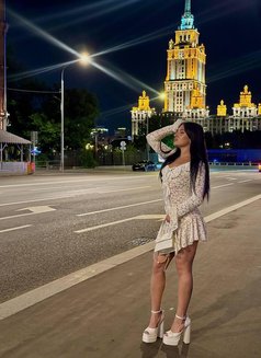 Yasmin - escort in Hong Kong Photo 6 of 8