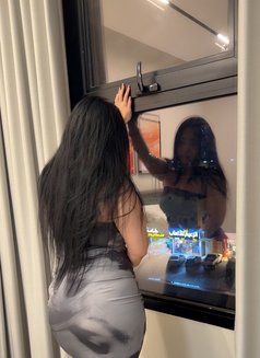 Yasmin - escort in Riyadh Photo 6 of 6