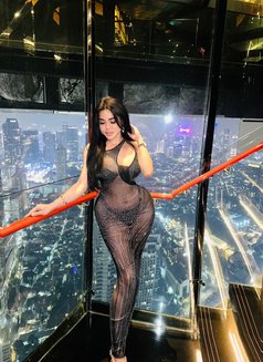 Yasmin Shemale top bottom curve luxury - Acompañante transexual in Jakarta Photo 30 of 30