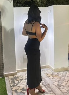 Yasmina - escort in Cairo Photo 3 of 5