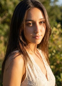 Yasmina - escort in Hong Kong Photo 3 of 3