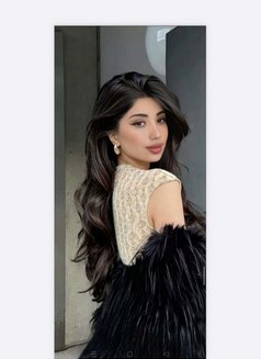 Yasmina - escort in Jaipur Photo 1 of 3