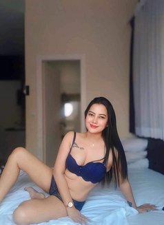 Yasmine - escort in Dubai Photo 5 of 6