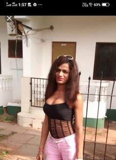 Yasmine - Transsexual escort in Bangalore Photo 7 of 7