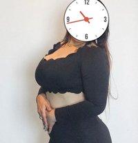 Yasmine - puta in Al Manama