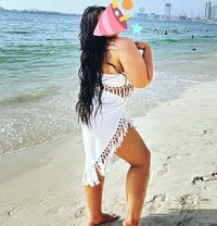 Yasmine - puta in Al Manama