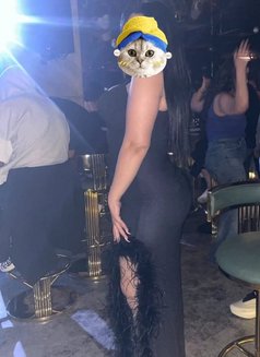 Yasmine - escort in Al Manama Photo 1 of 5