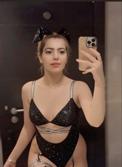 Yasmine - escort in Bangkok Photo 3 of 6