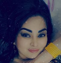 Yasmine - puta in Muscat