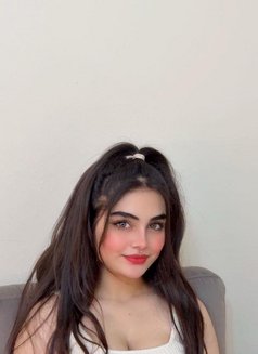 Yasna - escort in Muscat Photo 1 of 6