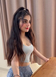 Yasna - escort in Muscat Photo 6 of 6