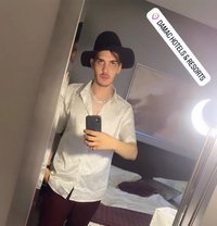 Yass Louis - Male escort in Dubai