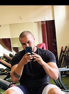 Yasser - Male escort in Marrakech Photo 3 of 4