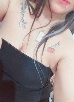 Yasso - escort in Cairo Photo 1 of 5