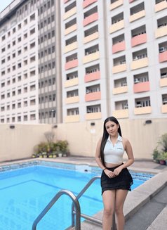 Yassy - escort in Manila Photo 4 of 4
