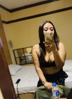 massage sex and camshow content - masseuse in Makati City Photo 14 of 14