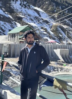 Yatendra. Sharma - Male escort in Gurgaon Photo 4 of 5