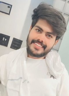 Yatin - Male escort in Gurgaon Photo 1 of 7