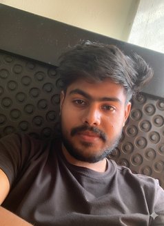 Yatin - Male escort in Gurgaon Photo 7 of 7