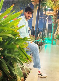 Yatin - Male escort in Gurgaon Photo 6 of 6