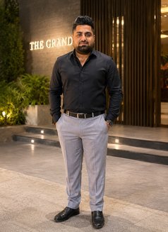 Yatin Verma - Male escort in Chandigarh Photo 1 of 5