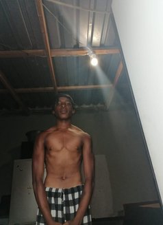 Yaya - Male escort in Johannesburg Photo 5 of 5