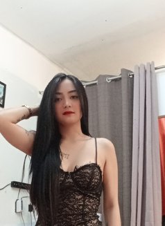 Yayang - escort in Dubai Photo 3 of 16