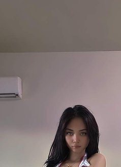 Yayang - escort in Dubai Photo 9 of 16