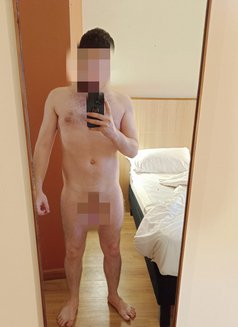 ‬‏Yazan is for married couples, men, wom - Male escort in Dubai Photo 9 of 15