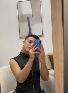 Yazan - Acompañantes masculino in Dubai Photo 4 of 7