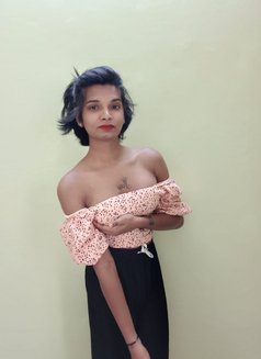 Yazhini Shemale New N Madiwala - Acompañantes transexual in Bangalore Photo 10 of 25